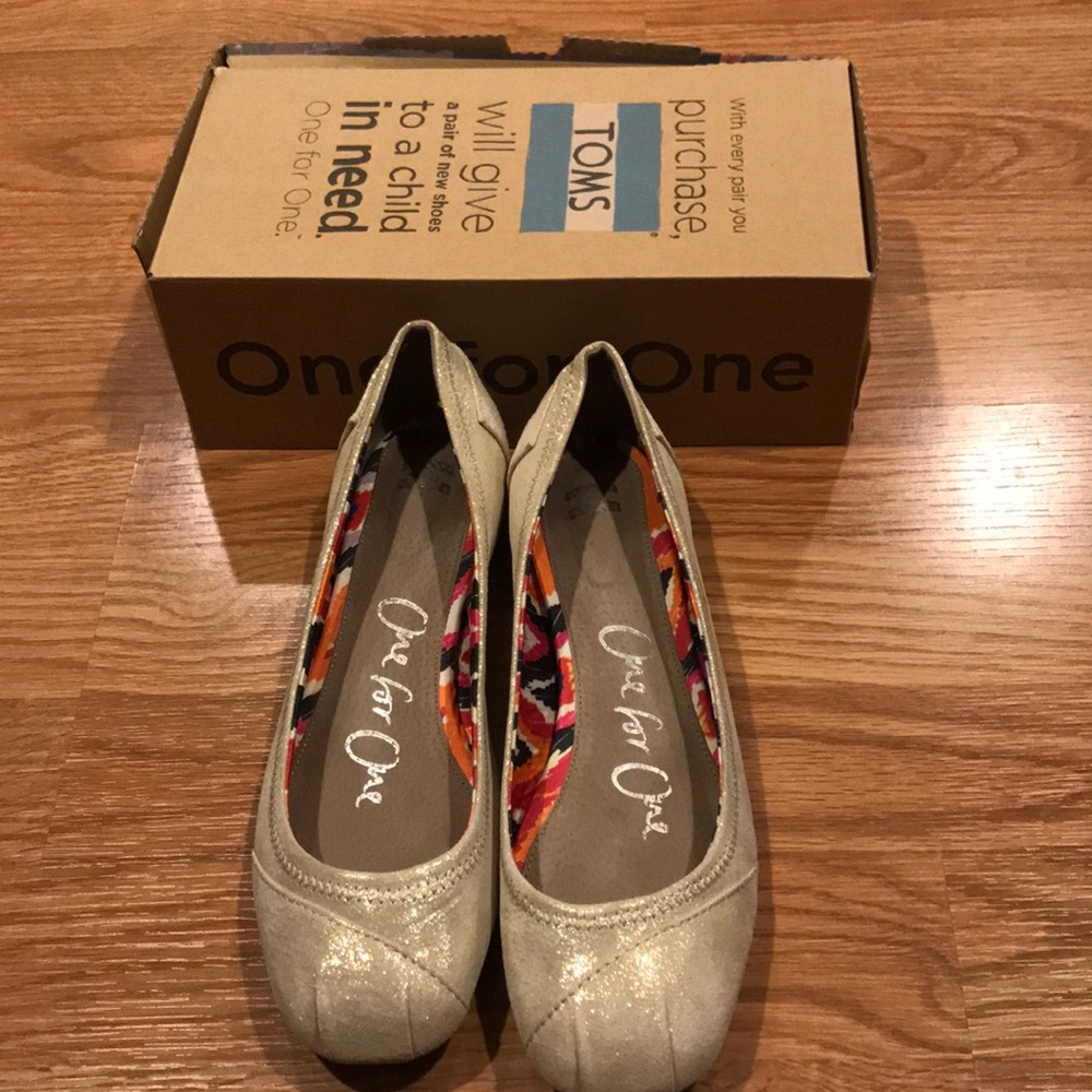 Authentic Toms flats